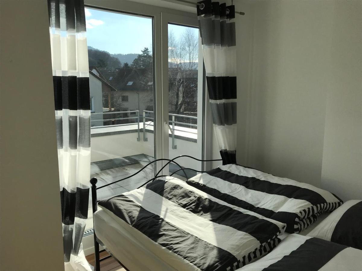 Attika Ferienwohnung In Freiburg -Gundelfingen Mit Grosser Dachterrasse Exterior foto